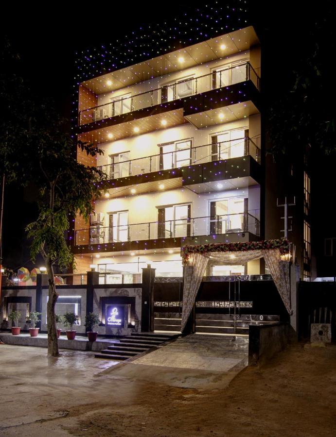 Hotel La Mirage Noida Eksteriør bilde